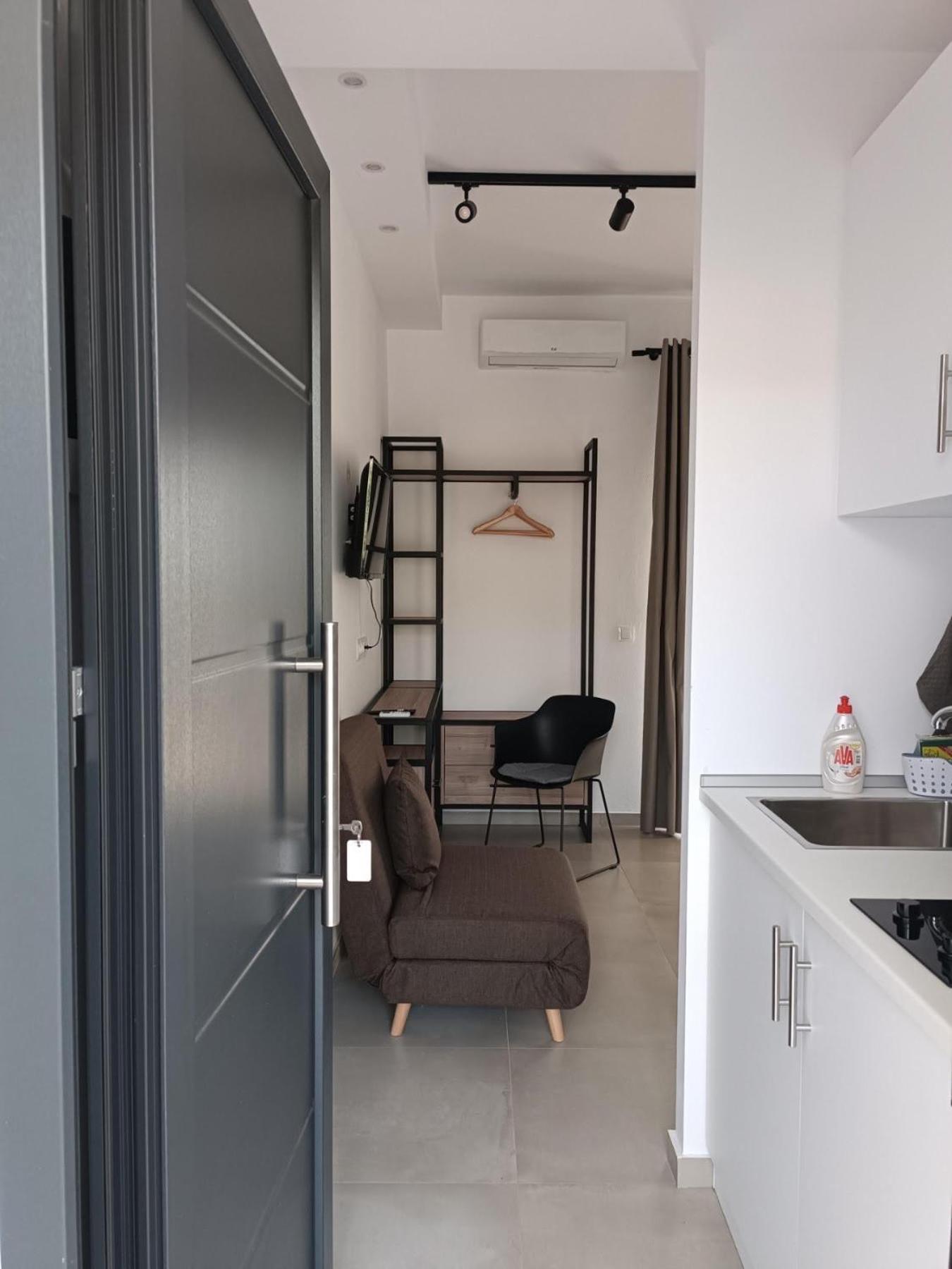Roula's House On The Apartment