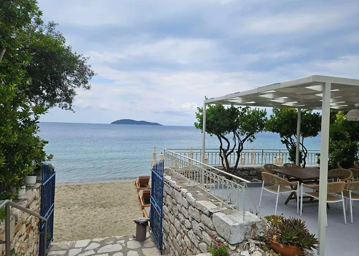 Roula\'S House On The Beach