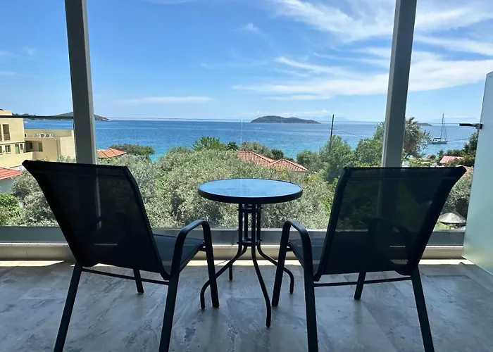 Roula\'S House On The Beach